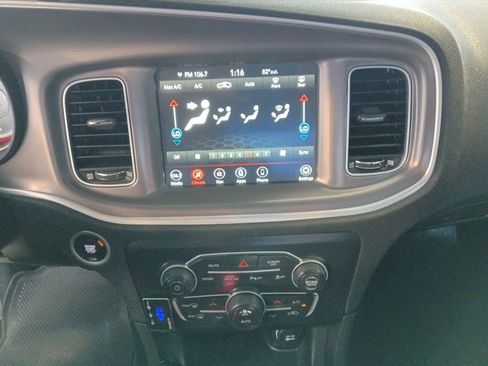 Used 2022 Dodge Charger R/T w/ Driver Convenience Group image 4