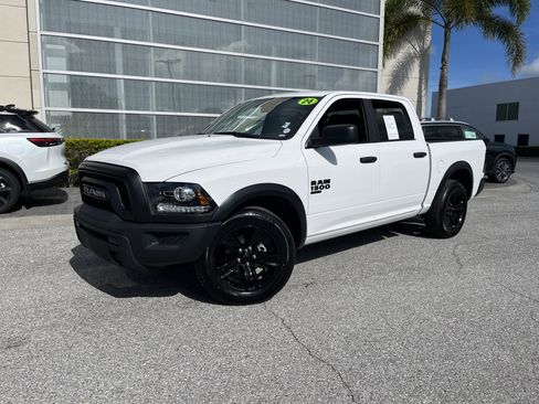 Used 2024 RAM 1500 Warlock RWD image 1