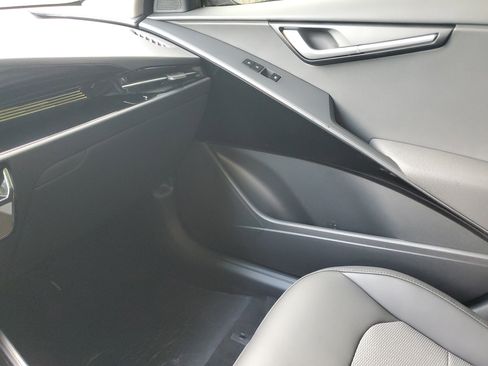 New 2026 Kia Niro Wind FWD image 21