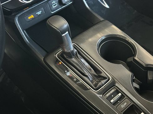 Used 2024 Honda Civic Sport image 18
