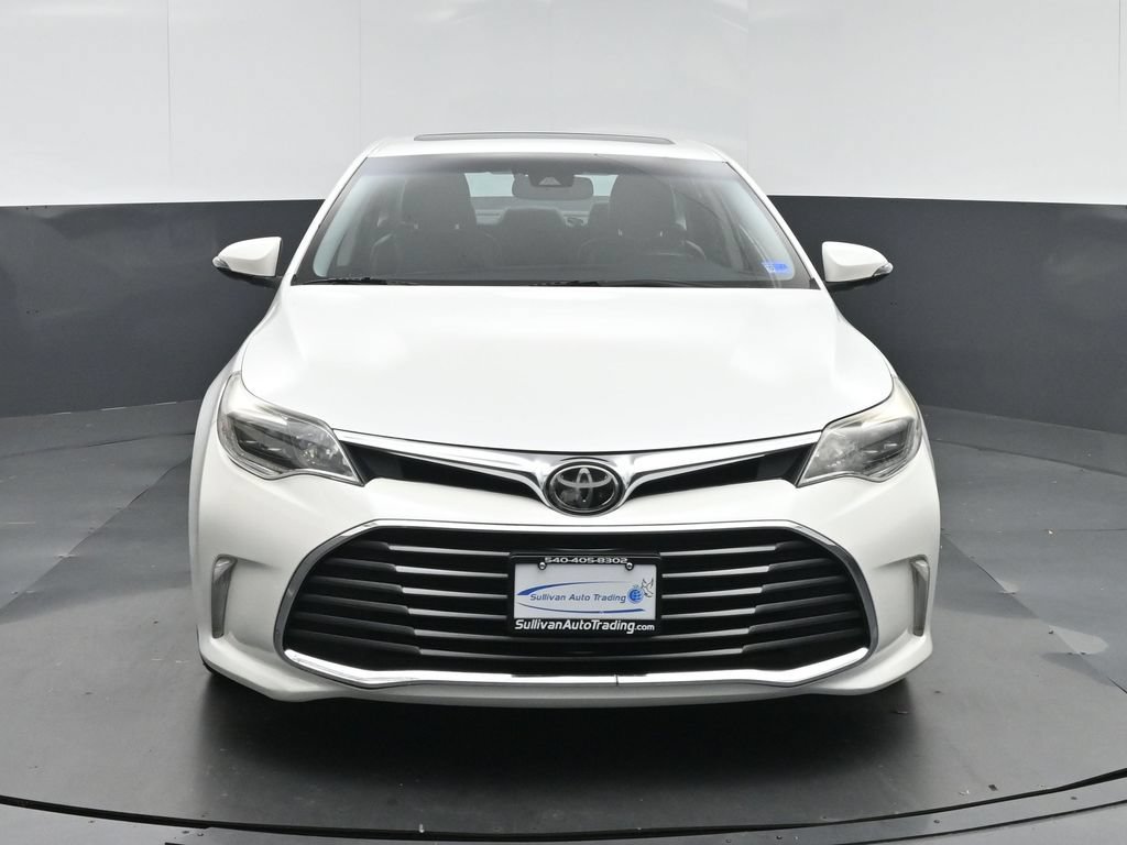 Used 2016 Toyota Avalon Limited w/ Toyota Safety Sense Package FWD image 2