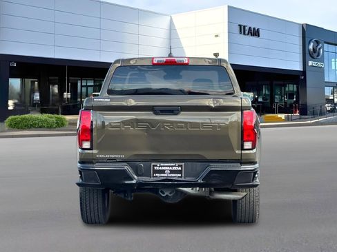 Used 2024 Chevrolet Colorado W/T image 5