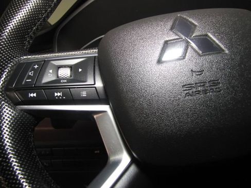 Used 2022 Mitsubishi Outlander SEL AWD/4WD image 5