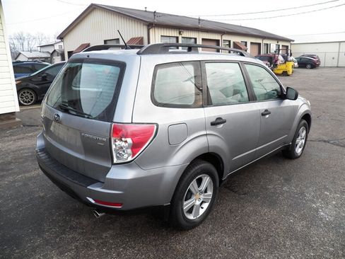 Used 2011 Subaru Forester 2.5X w/ Popular Equipment Group 1A image 3