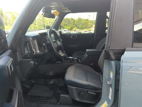 Used 2022 Ford Bronco Outer Banks AWD/4WD image 15