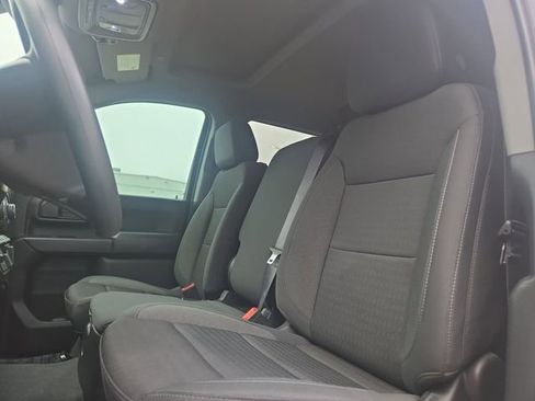 Used 2025 Chevrolet Silverado 2500 Custom w/ Custom Value Package image 26