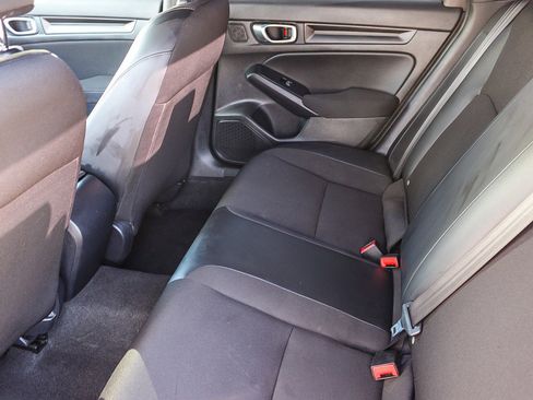 Used 2023 Honda Civic Sport image 19