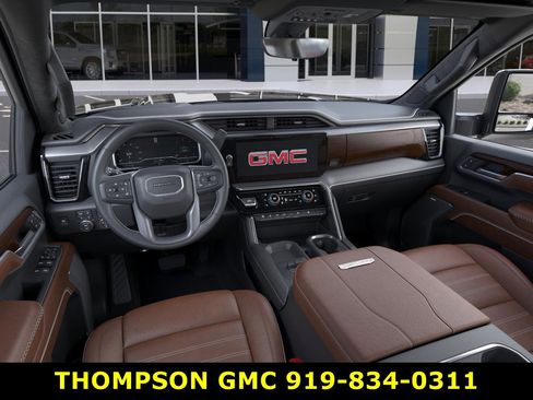 New 2026 GMC Sierra 2500 Denali Ultimate w/ Max Trailering Package image 15