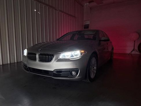 Used 2014 BMW 528i Sedan RWD image 8