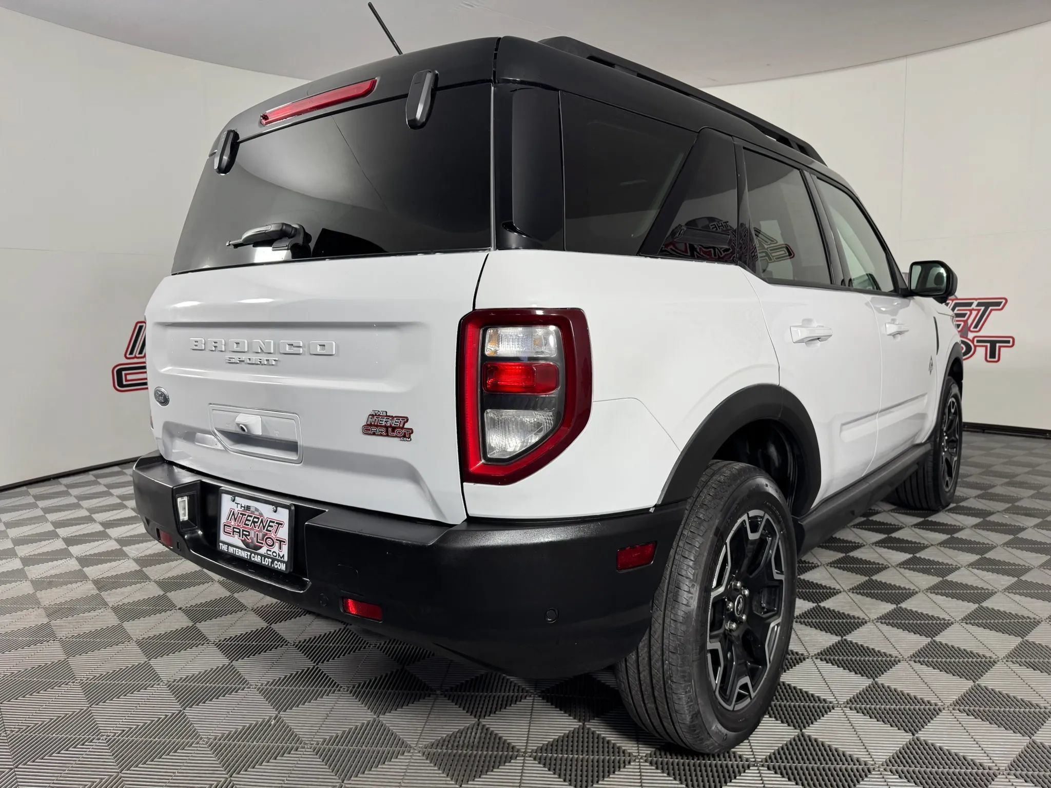 Used 2025 Ford Bronco Sport Outer Banks w/ Outer Banks Tech Package+ AWD/4WD image 27