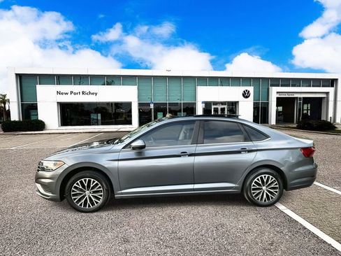 Used 2020 Volkswagen Jetta FWD image 3
