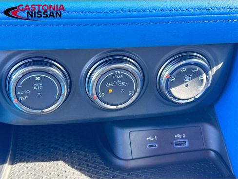 Used 2025 Nissan Z Performance w/ Floor Mat Package image 21