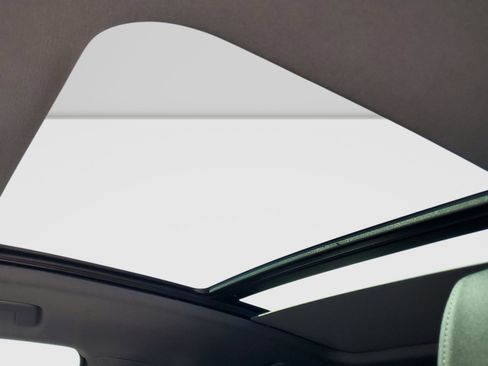 Used 2024 Audi Q4 e-tron Premium Plus w/ Premium Plus image 33