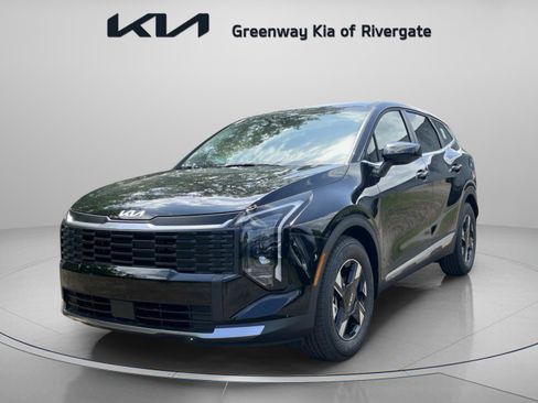 New 2026 Kia Sportage LX FWD image 3