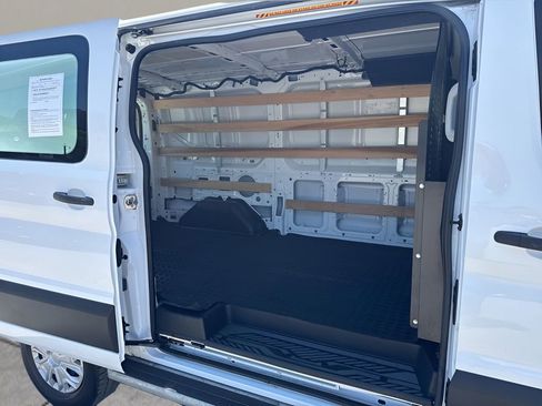 Used 2024 Ford Transit 250 Low Roof w/ Exterior Upgrade Package RWD image 24