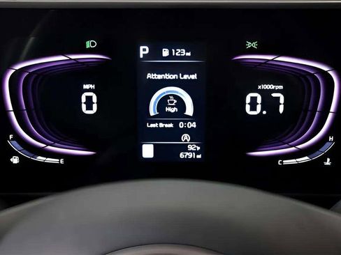 Certified 2025 Kia Sportage X-Line AWD/4WD image 15