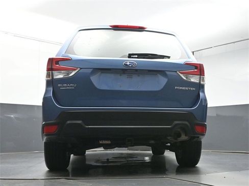 Used 2023 Subaru Forester image 34