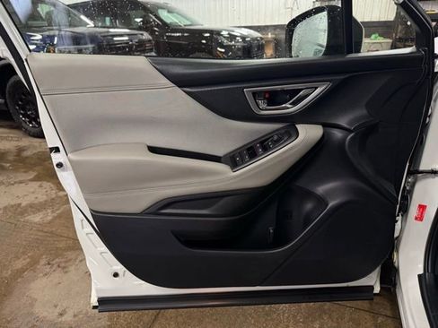 Used 2023 Subaru Forester Premium image 13