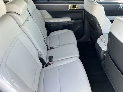 New 2026 Hyundai Santa Fe SE image 12