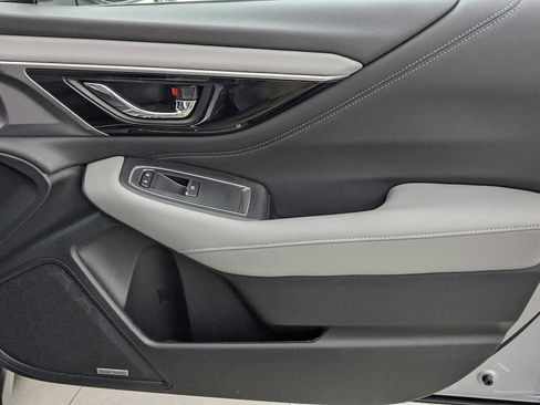New 2025 Subaru Outback Limited image 23