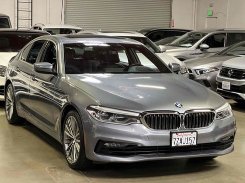 Used 2017 BMW 540i xDrive AWD/4WD image 3