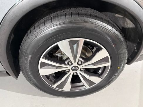 Used 2023 Nissan Murano SV AWD/4WD image 6