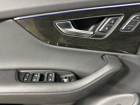 Used 2023 Audi Q7 3.0T Prestige w/ Prestige Package image 10