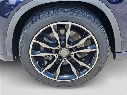 Certified 2017 Mercedes-Benz GLA 250 image 20