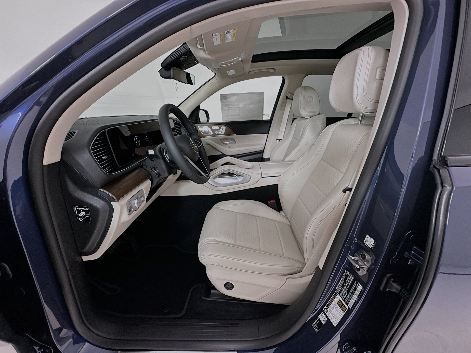 New 2026 Mercedes-Benz GLE 450 4MATIC image 23