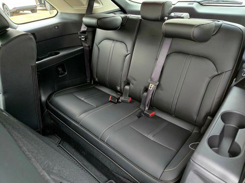 New 2026 MAZDA CX-90 3.3 Turbo w/ Premium Sport Pkg image 19