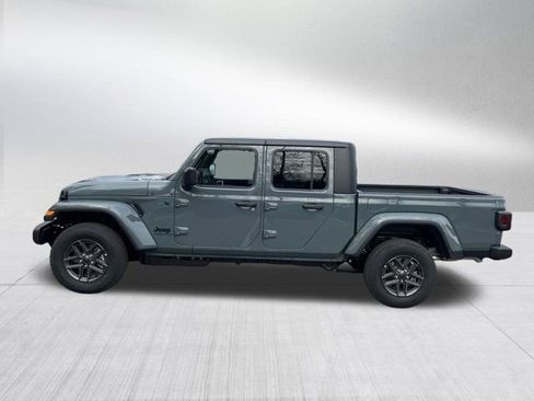 New 2026 Jeep Gladiator Sport image 8