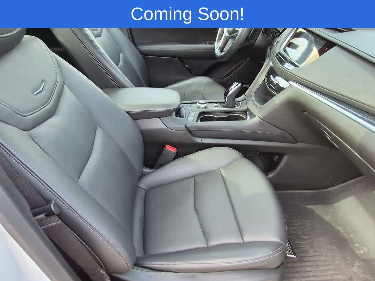 Used 2024 Cadillac XT5 Premium Luxury w/ Technology Package AWD/4WD image 23