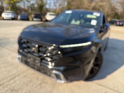 Used 2023 Honda CR-V Sport Touring image 1