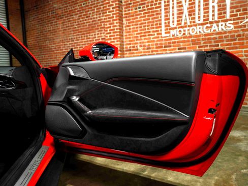 Used 2021 Ferrari Roma image 41