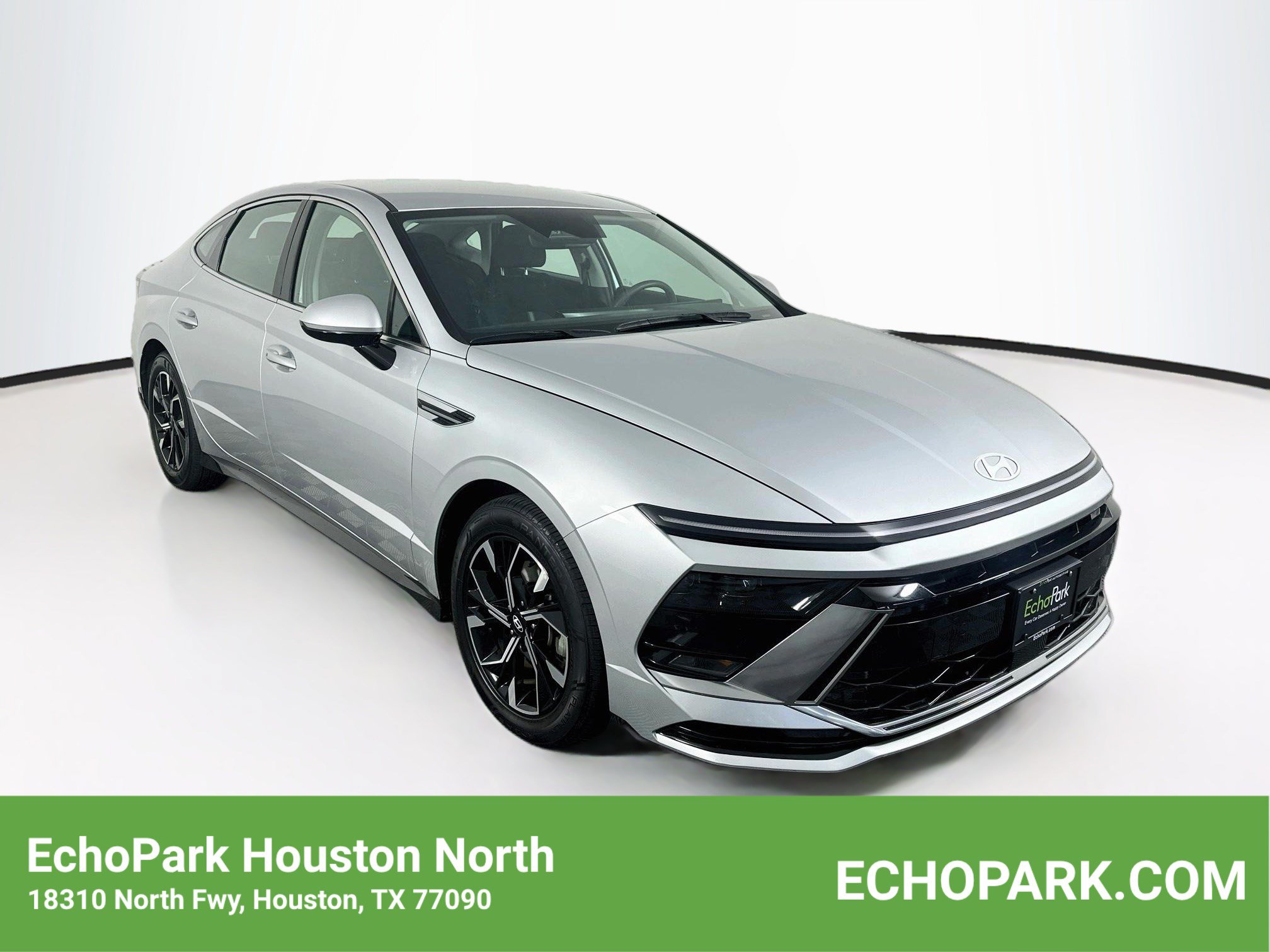 Used 2025 Hyundai Sonata SEL FWD image 1