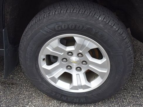 Certified 2017 Chevrolet Silverado 1500 LT w/ All Star Edition image 11