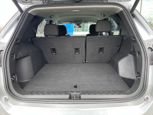 Used 2024 Chevrolet Equinox LT w/ LPO, Floor Liner Package image 39