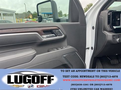 New 2025 GMC Sierra 2500 SLT image 5