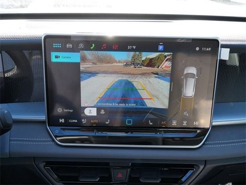 New 2026 Volkswagen Tiguan SE image 12