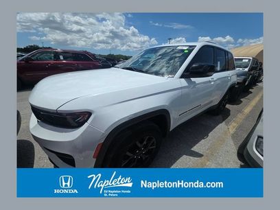 Used 2024 Jeep Grand Cherokee Altitude