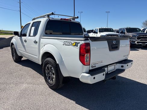 Used 2019 Nissan Frontier PRO-4X w/ Pro-4x Luxury Package image 4