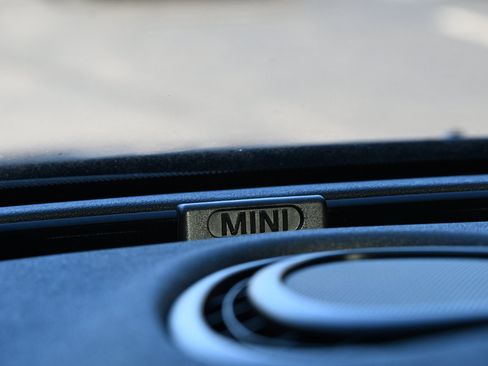 Used 2023 MINI Cooper Clubman John Cooper Works image 35