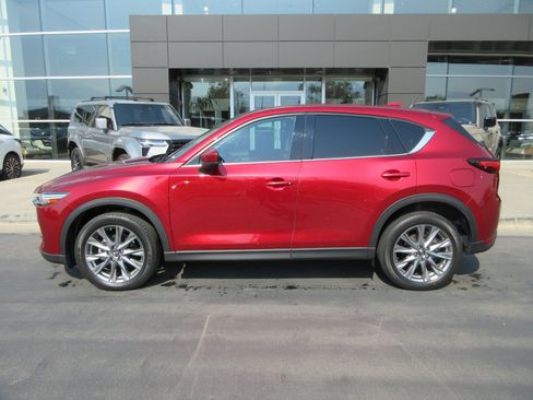 Used 2020 MAZDA CX-5 Grand Touring w/ GT Premium Package AWD/4WD image 3