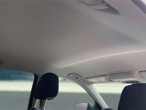 Used 2023 Chevrolet Equinox LS w/ LS Convenience Package image 16