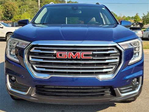 Used 2023 GMC Terrain SLT image 5
