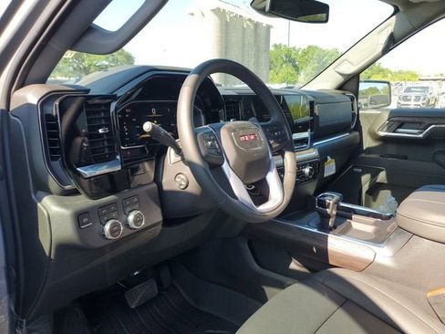 New 2026 GMC Sierra 1500 SLT AWD/4WD image 22
