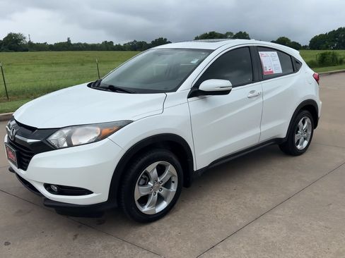 Used 2016 Honda HR-V EX image 5