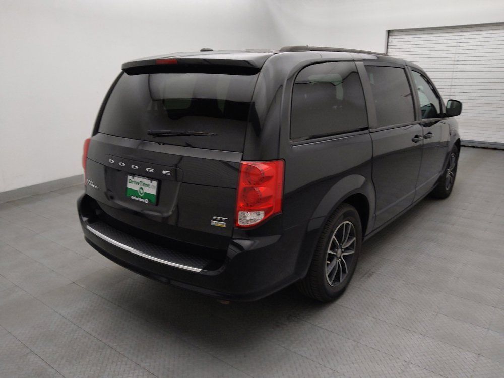 Used 2019 Dodge Grand Caravan GT FWD image 9