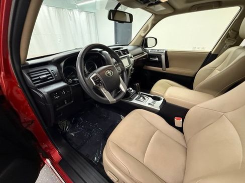 Used 2016 Toyota 4Runner Limited AWD/4WD image 12