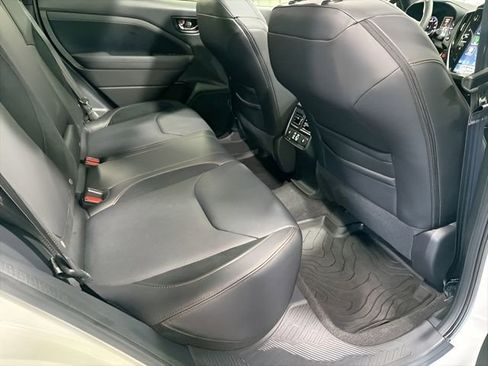 Used 2026 Subaru Forester Touring AWD/4WD image 32